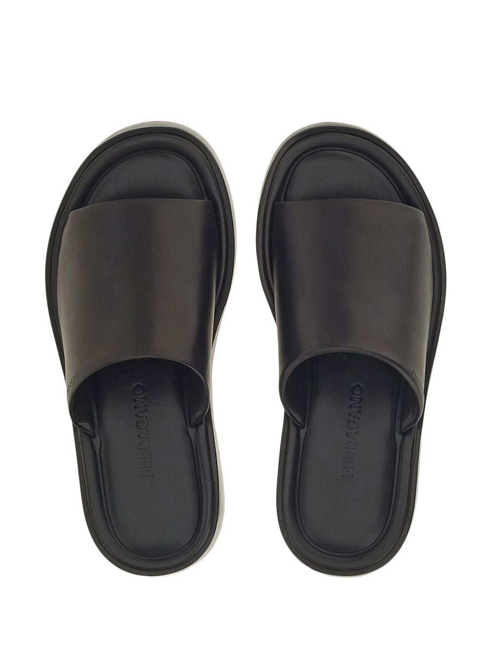 Сандали Ferragamo черни