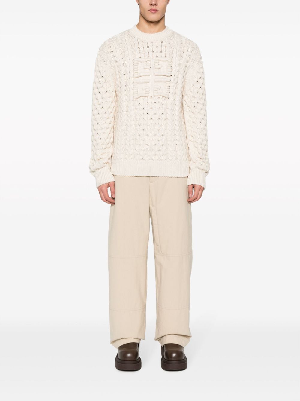 Пуловери Givenchy бежови