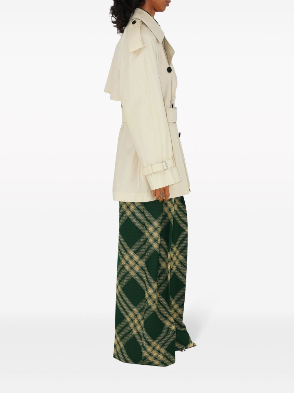 Якета Burberry бели