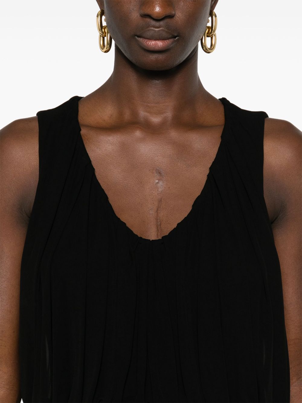 Черни рокли на Saint Laurent