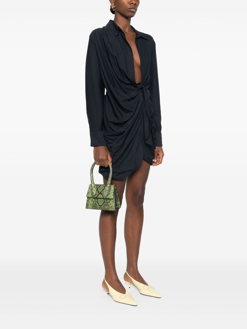 Кожена чанта Jacquemus Le Chiquito Moyen