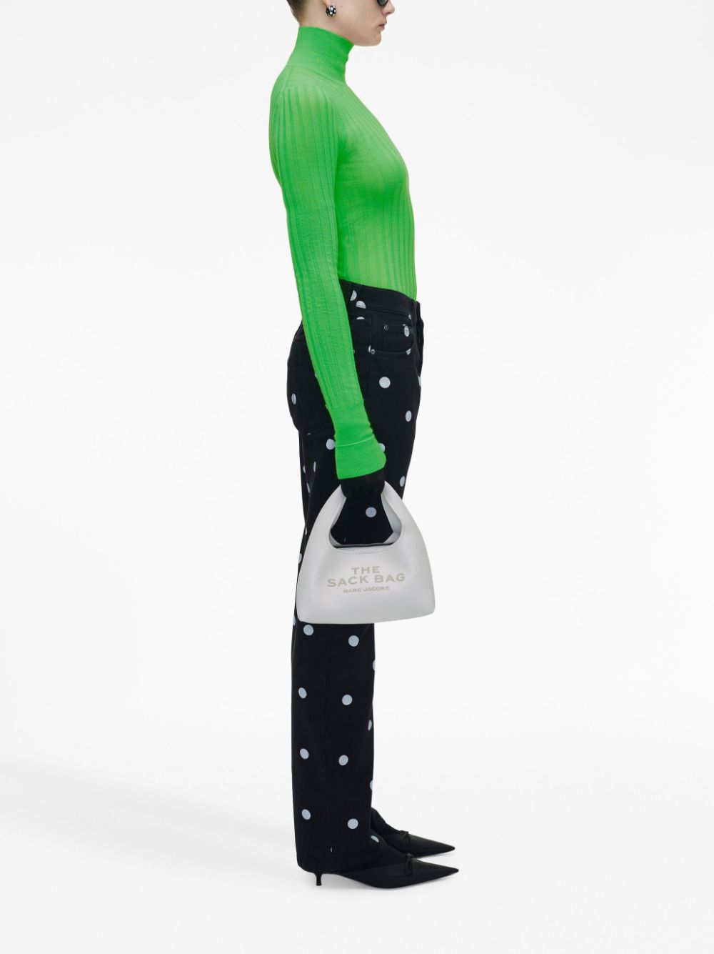 Чантата Marc Jacobs The Mini Sack