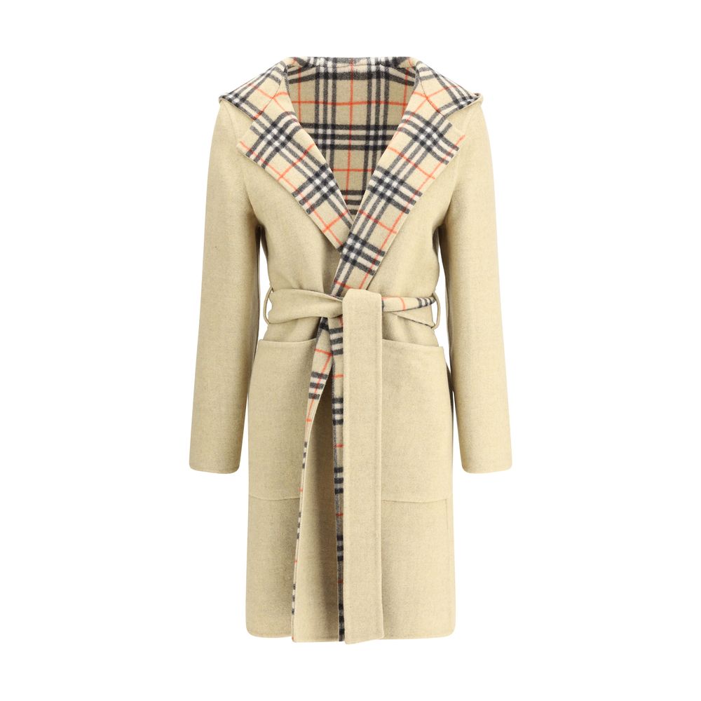 Бежово палто от вълна на Burberry