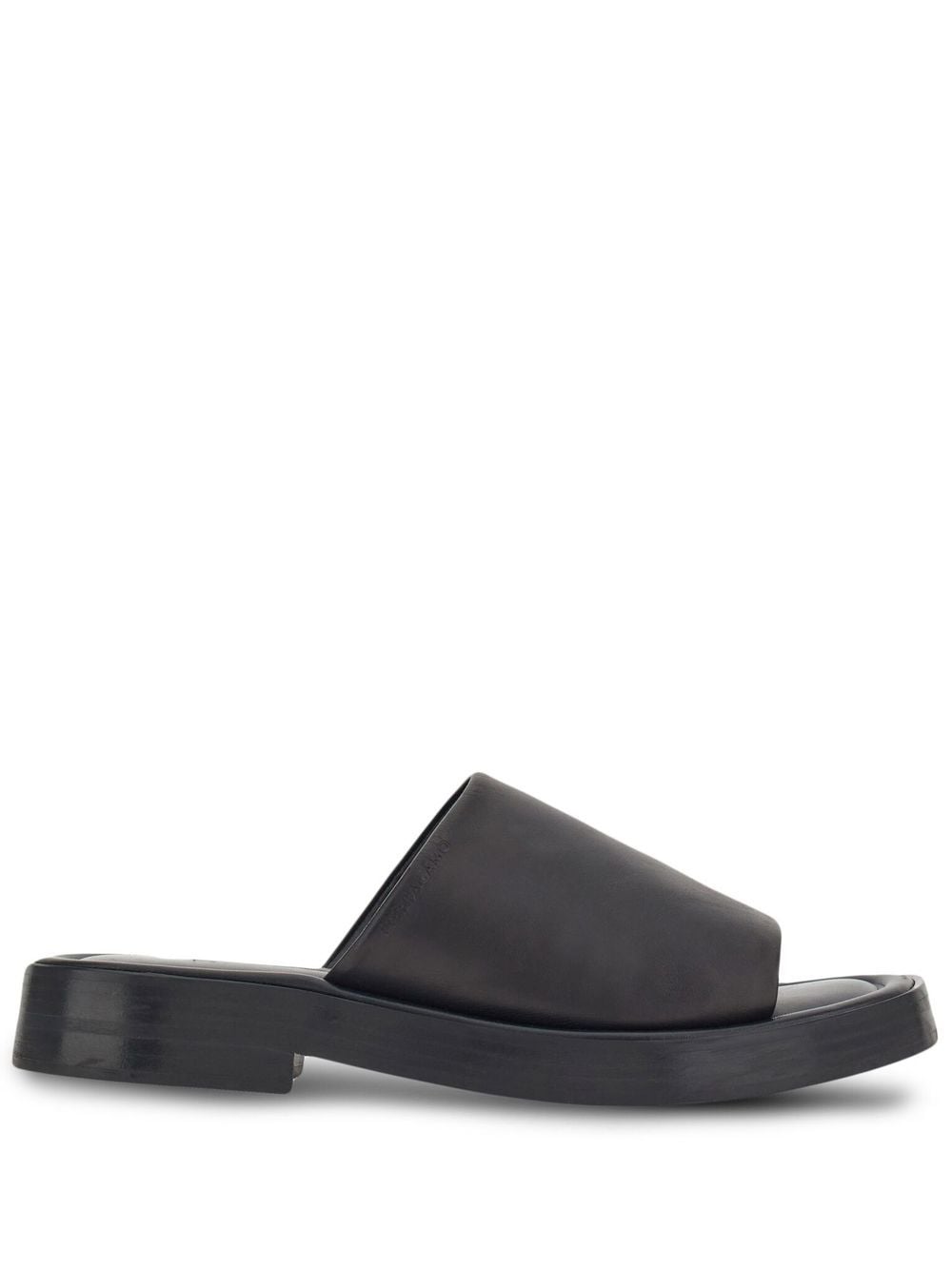 Сандали Ferragamo черни
