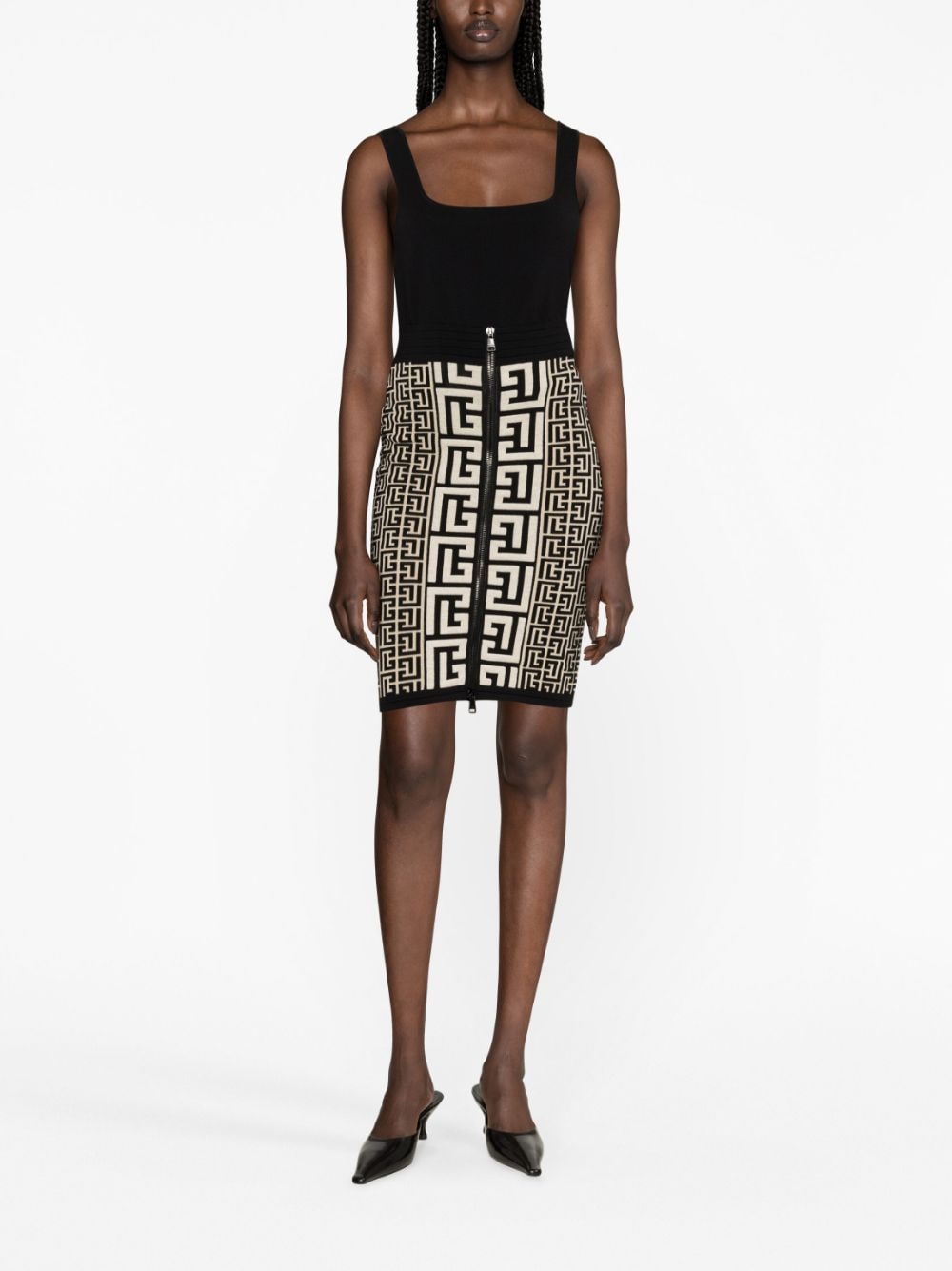 Поли Balmain черни