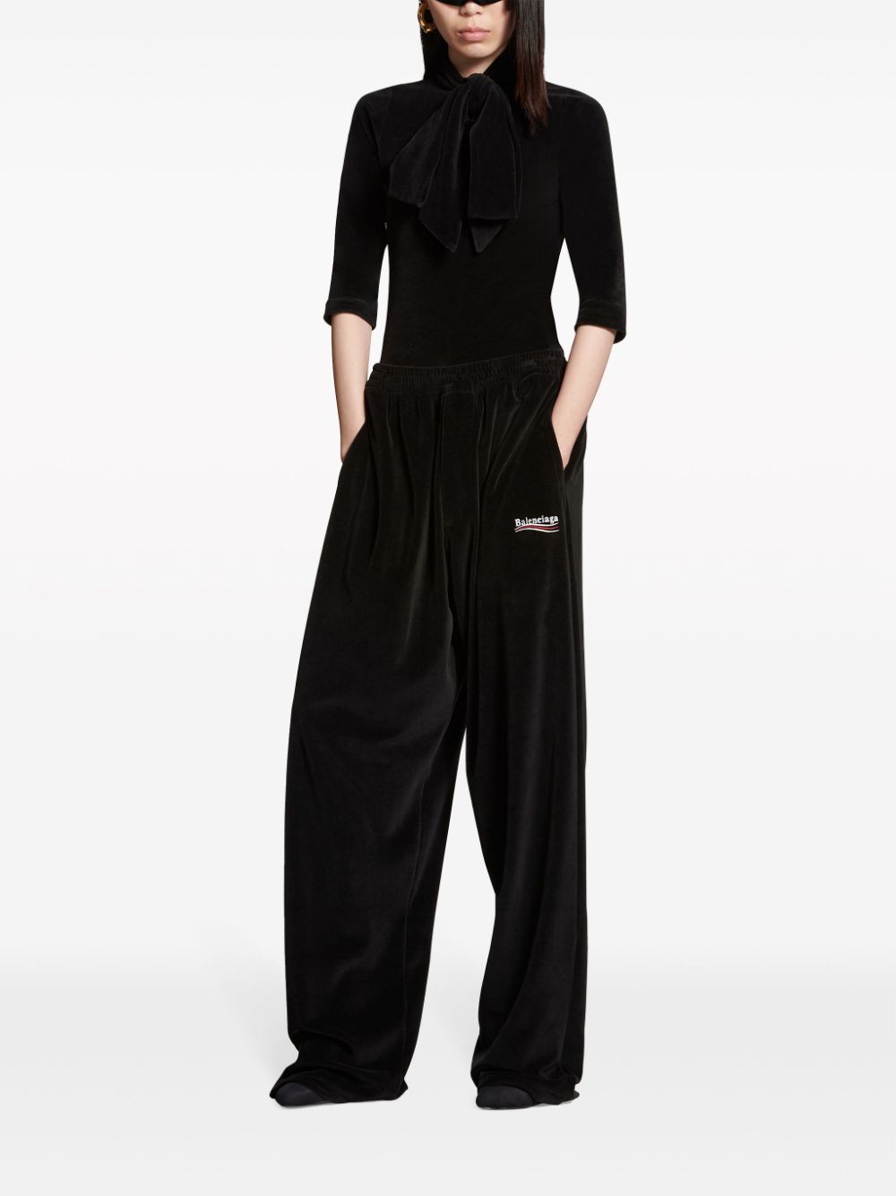 Спортни панталони с бродирано лого на Balenciaga