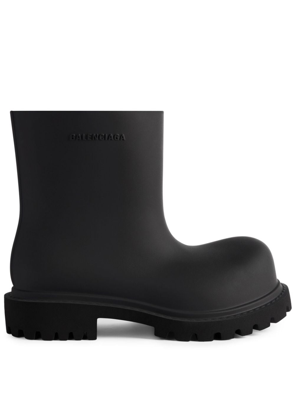 Боти Balenciaga със стероиди