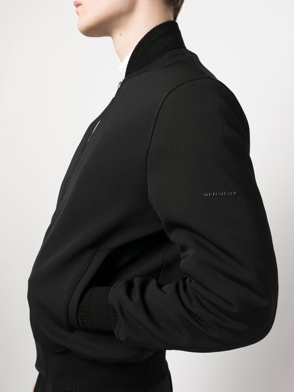 Палта Givenchy черни
