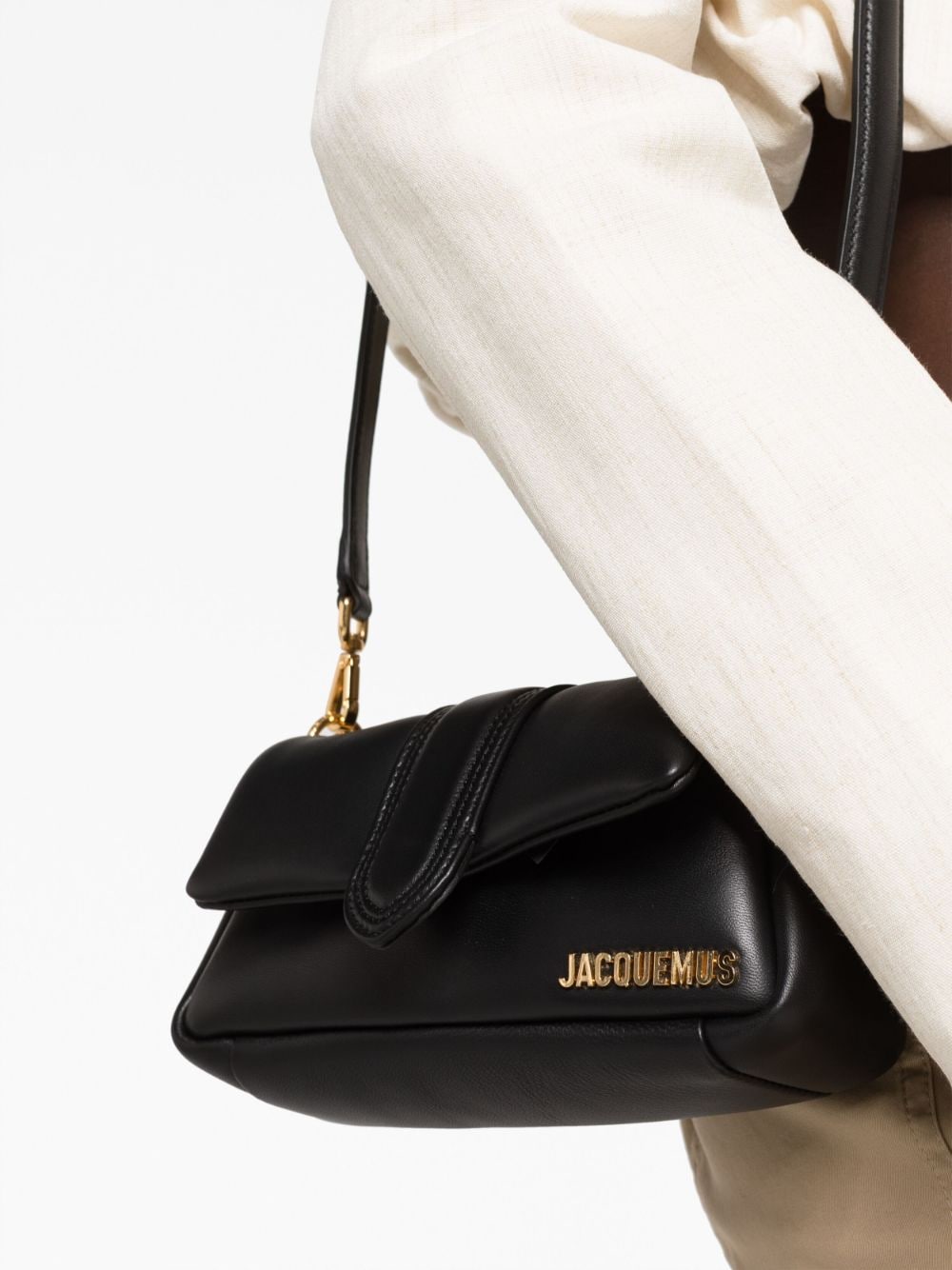 Чанта през рамо Jacquemus Le Petit Bambimou