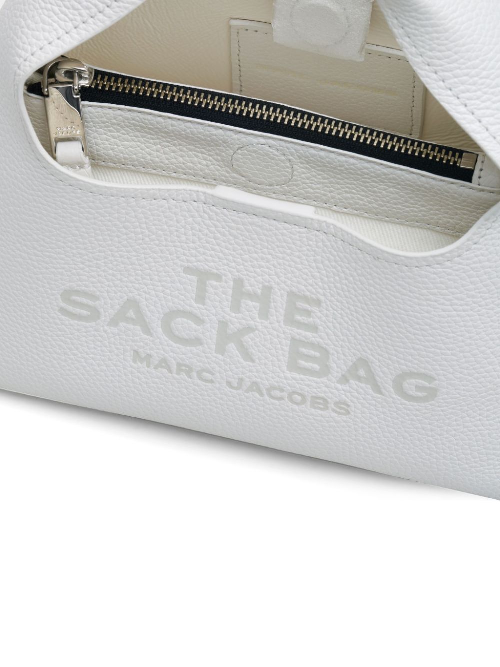 Чантата Marc Jacobs The Mini Sack