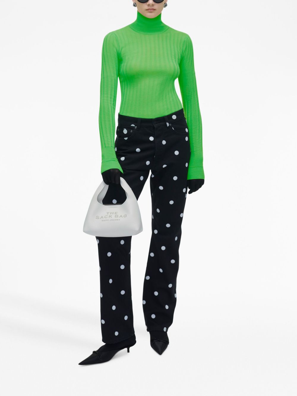 Чантата Marc Jacobs The Mini Sack