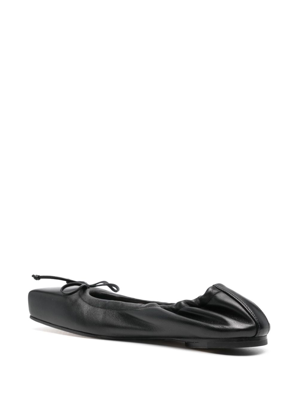 Балетките Jacquemus