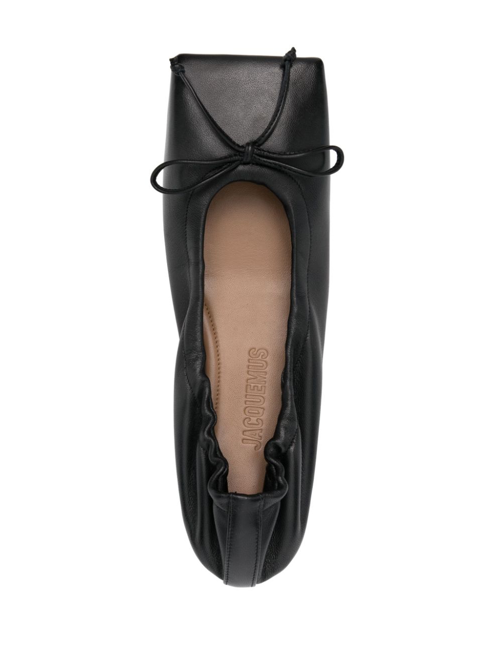Балетките Jacquemus