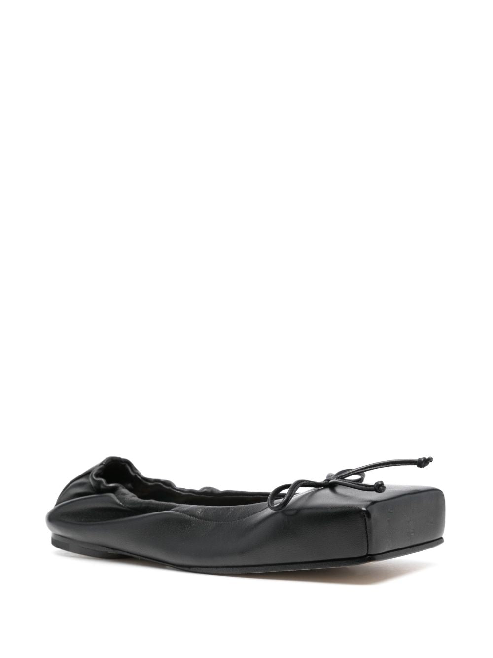 Балетките Jacquemus