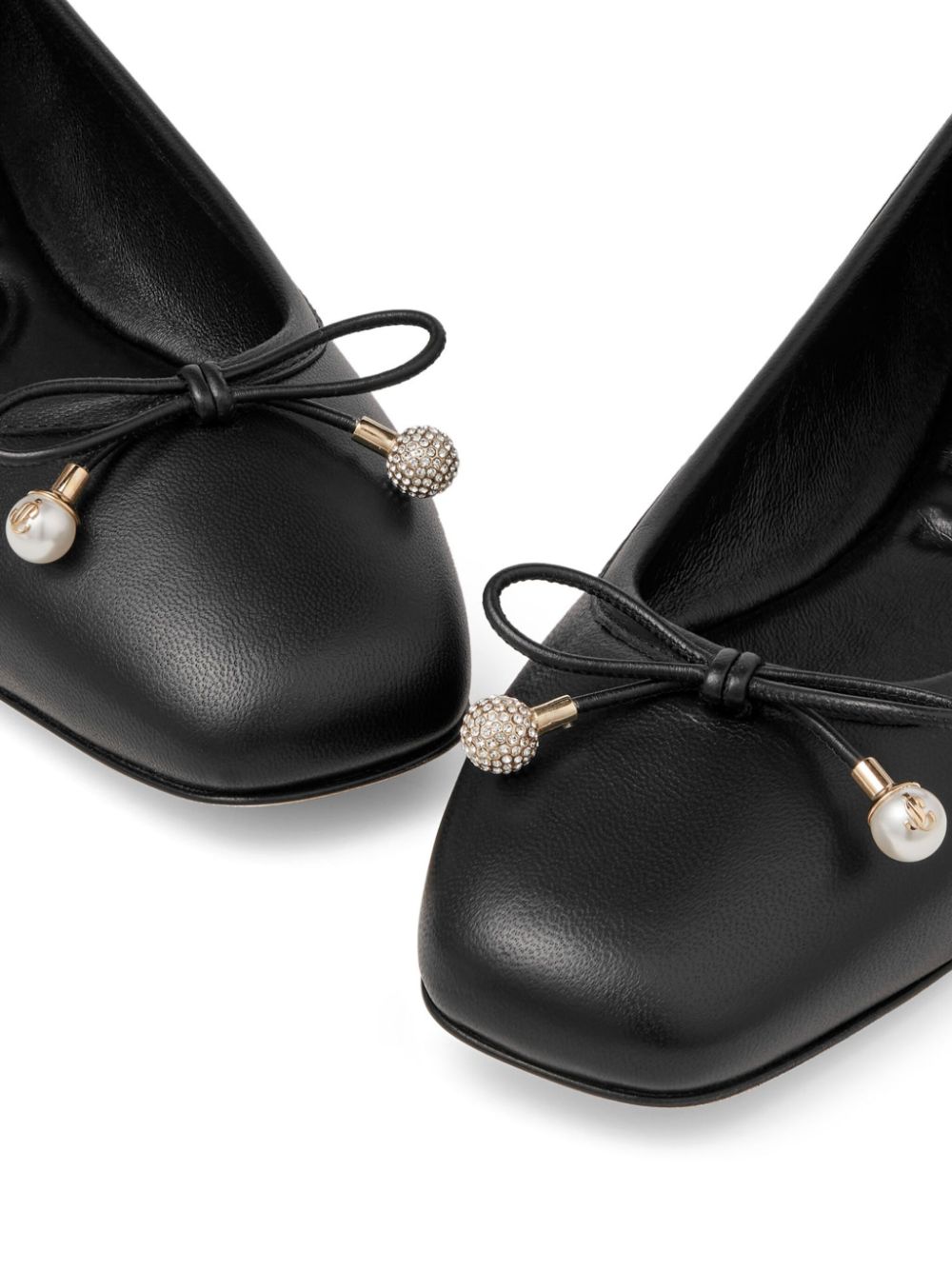 Jimmy Choo Elme плоски обувки с перлена украса