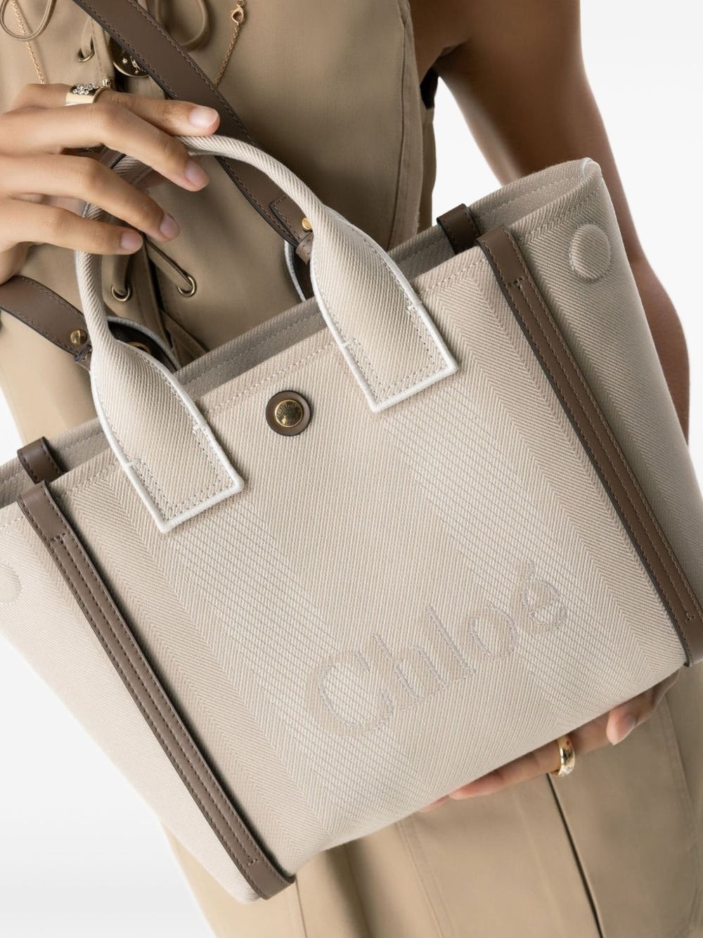 Малка платнена чанта Chloè Chloé