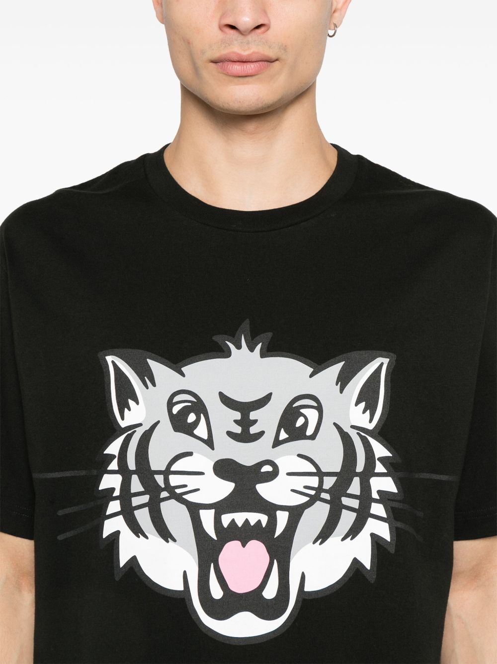 Тениски и поло блузи Kenzo в черно